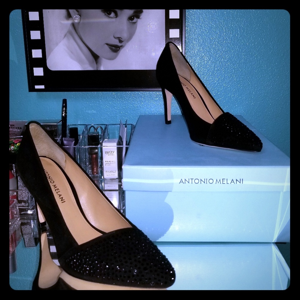Hot Antonio Melani Heels!